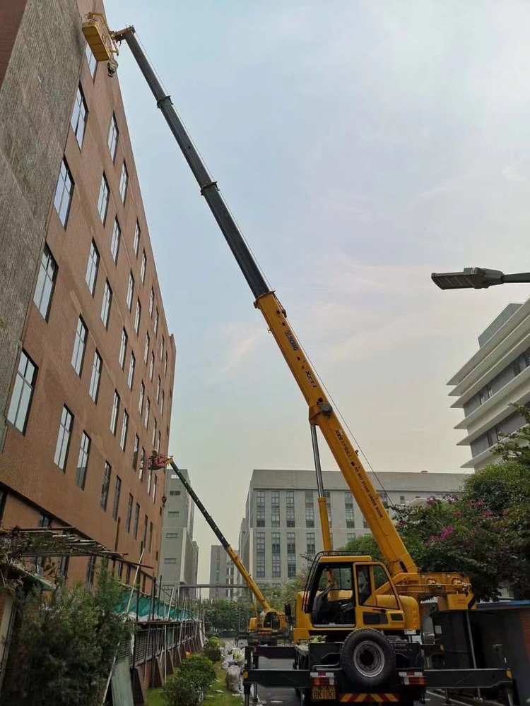 新干县汽车吊出租哪家好，选择最靠谱的服务商指南