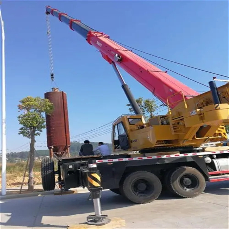 新干县专业吊车租赁多少钱