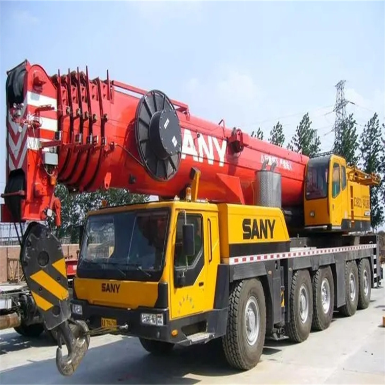 新干县附近工地哪里有吊车出租|应急吊装服务|24小时灵活调度